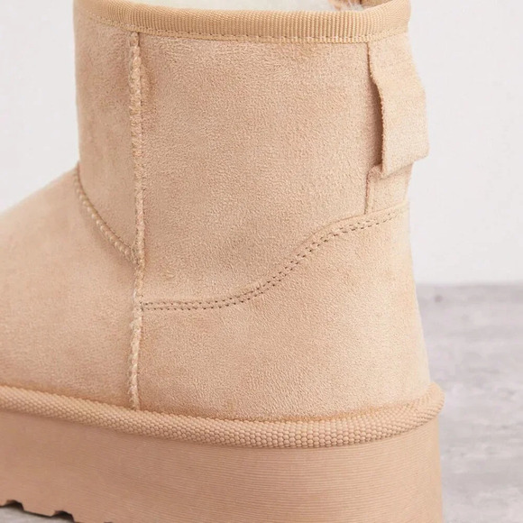 Mocha Brown Fashionable Women's Mini Platform Boots - Picture 5 of 5